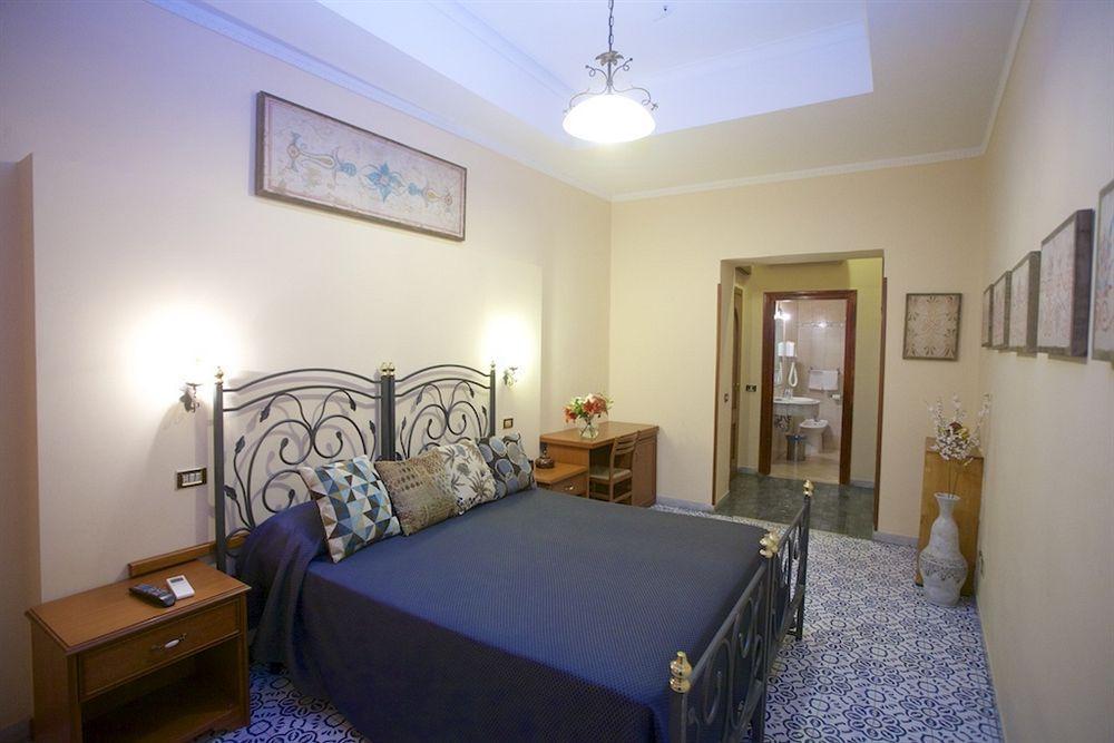 Nicolas Inn Rome Buitenkant foto