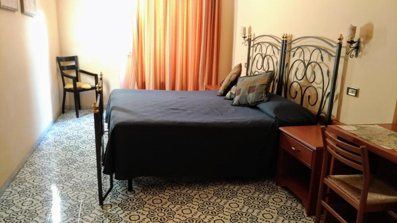 Nicolas Inn Rome Buitenkant foto